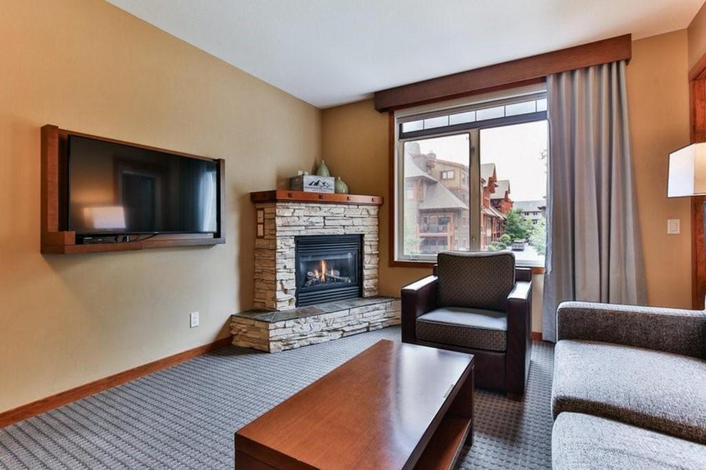 B&B Falcon Crest Lodge 1Br 1Pullout Canmore Eksteriør bilde